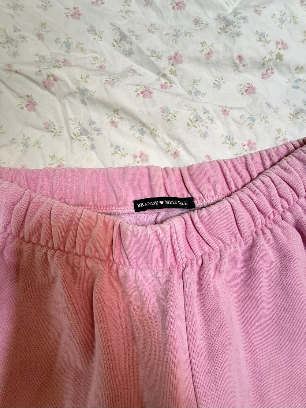 Brandy Melville OG Bubblegum Pink Rosa Sweatpants - Picture 5 of 5